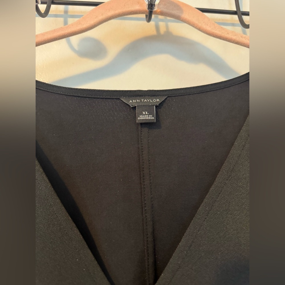 Ann Taylor Black V-Neck Blouse - Picture 4 of 4